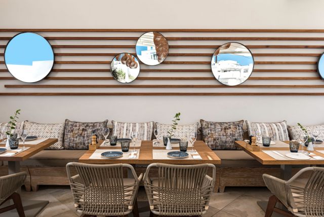 White Lounge Restaurant — photo 13